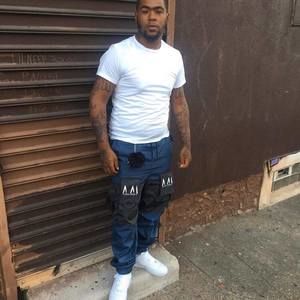 Meet your Posher, Mitchie